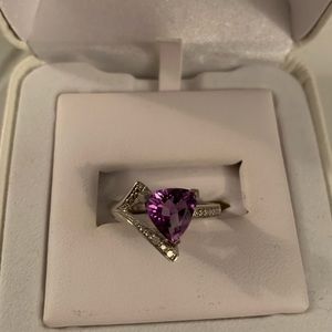 Sterling Silver Amethyst with Diamond Accent Ring